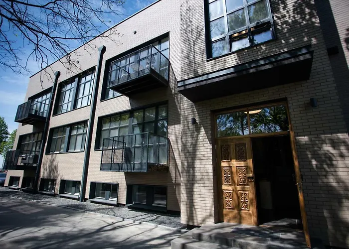 Loft On Owl Hill Апартаменты Каунас